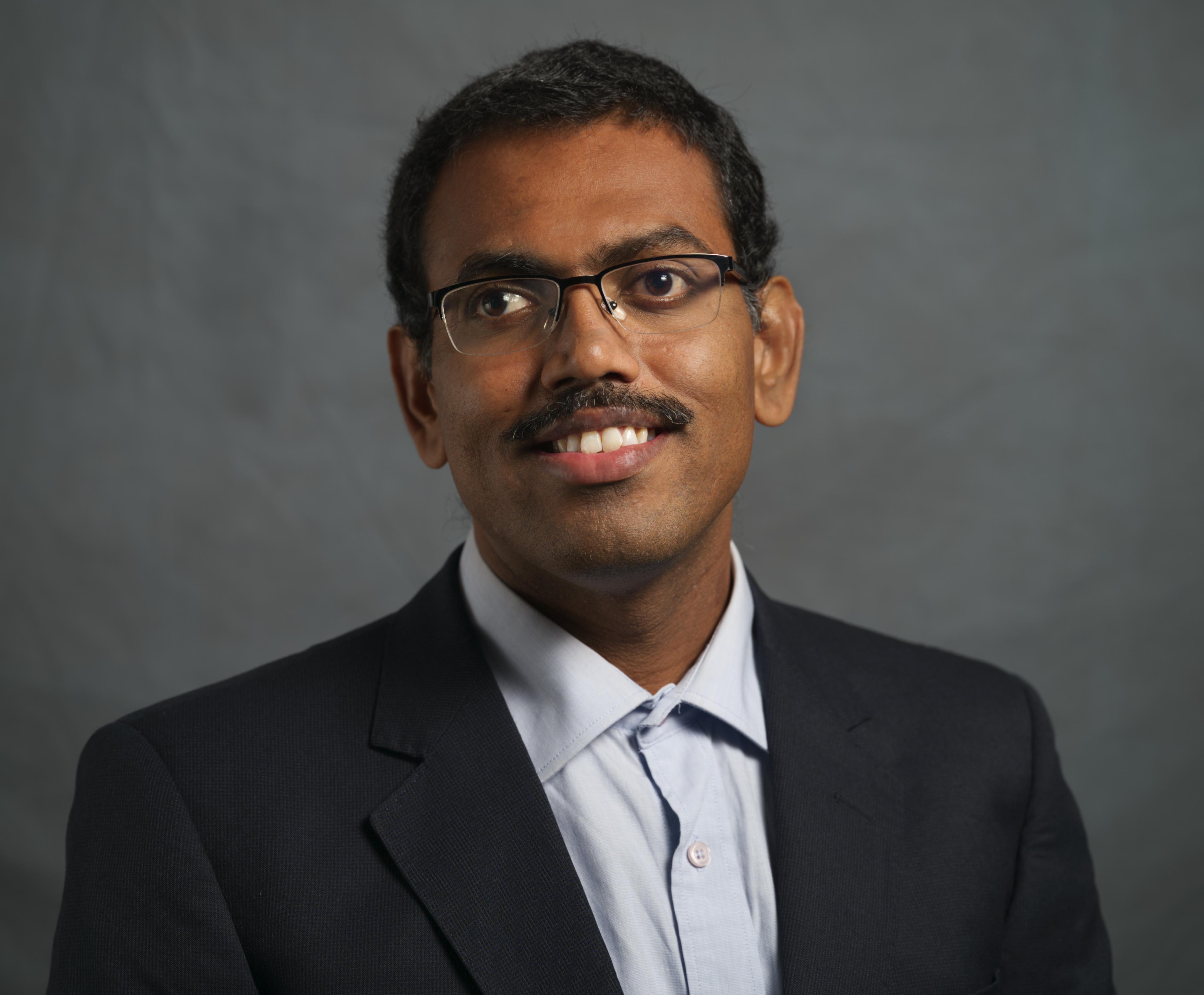  Vimal Pandiyan, PhD